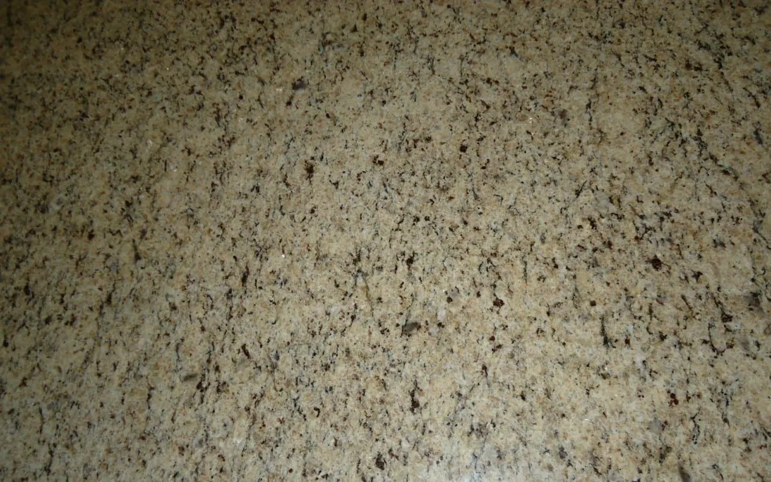 Natursteinplatten im Lager